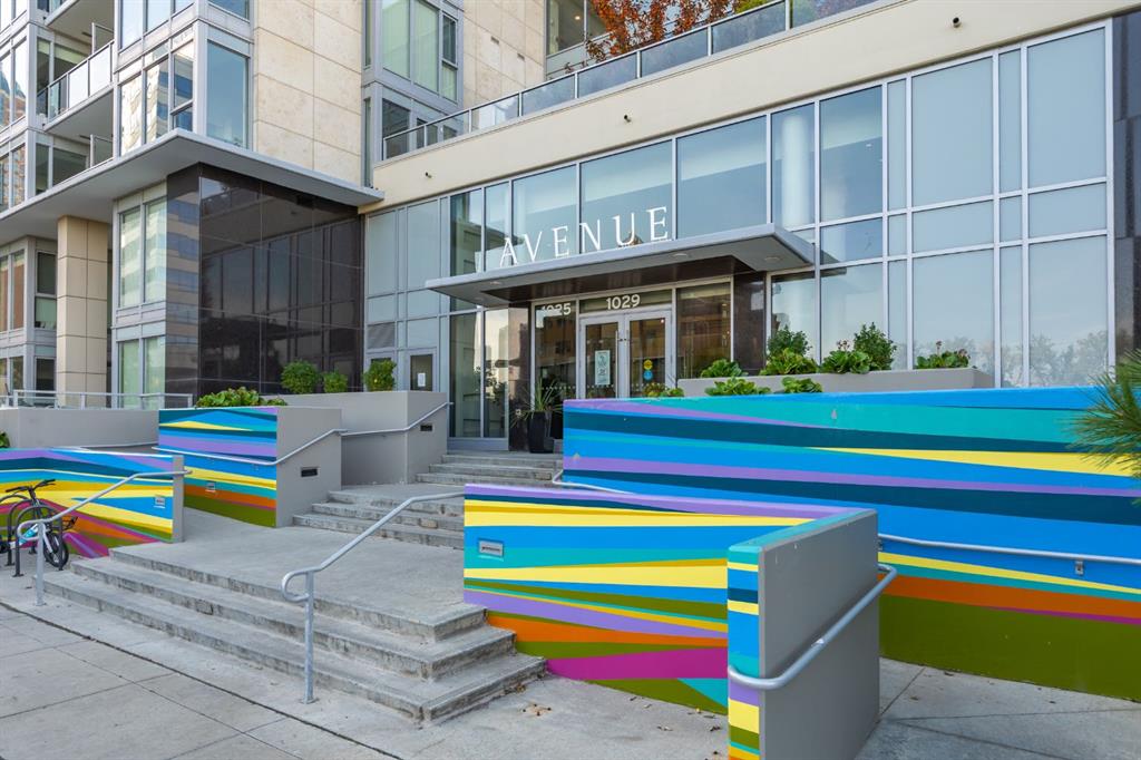 Picture of 109, 1025 5 Avenue SW, Calgary Real Estate Listing