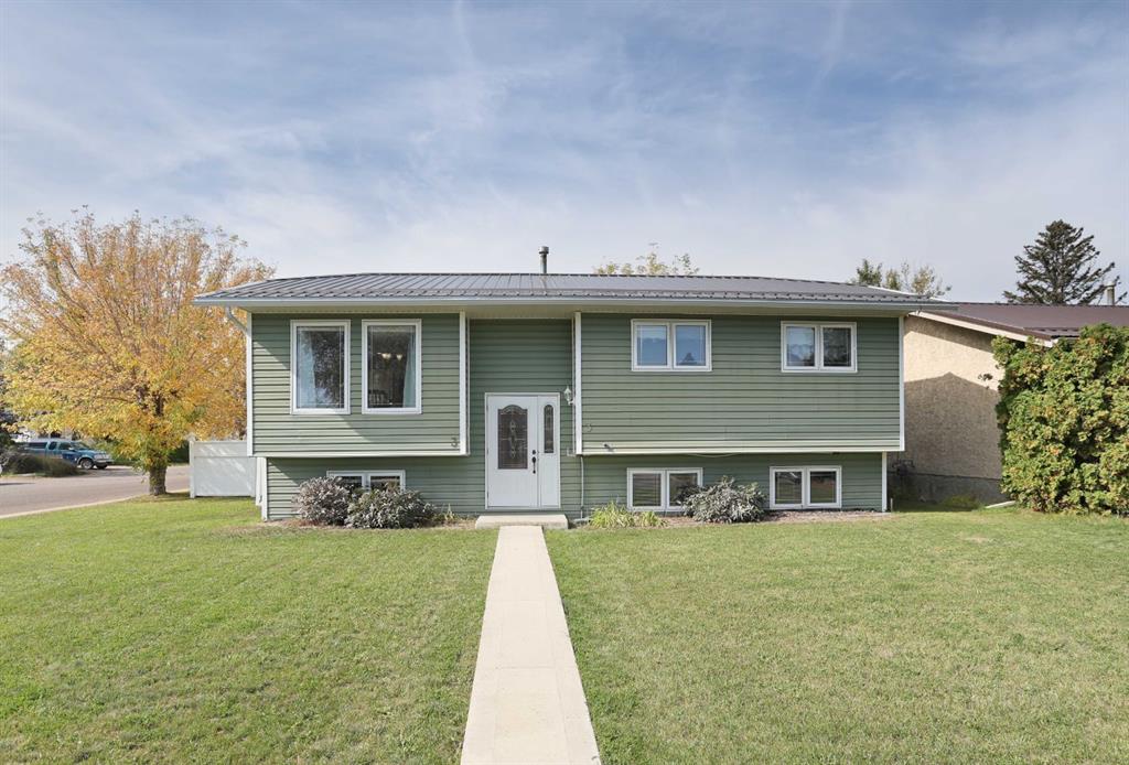 Picture of 3 Ash Street W, Brooks Real Estate Listing