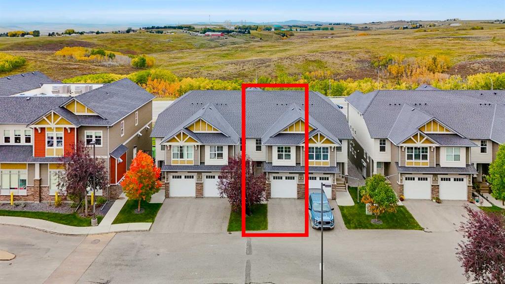 Picture of 627, 101 Sunset Drive , Cochrane Real Estate Listing