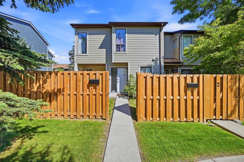 Picture of 1, 108 Grier Terrace NE, Calgary Real Estate Listing