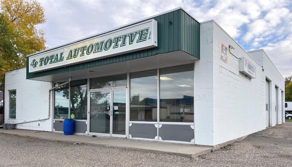 Picture of 1411 20 Avenue , Coaldale Real Estate Listing
