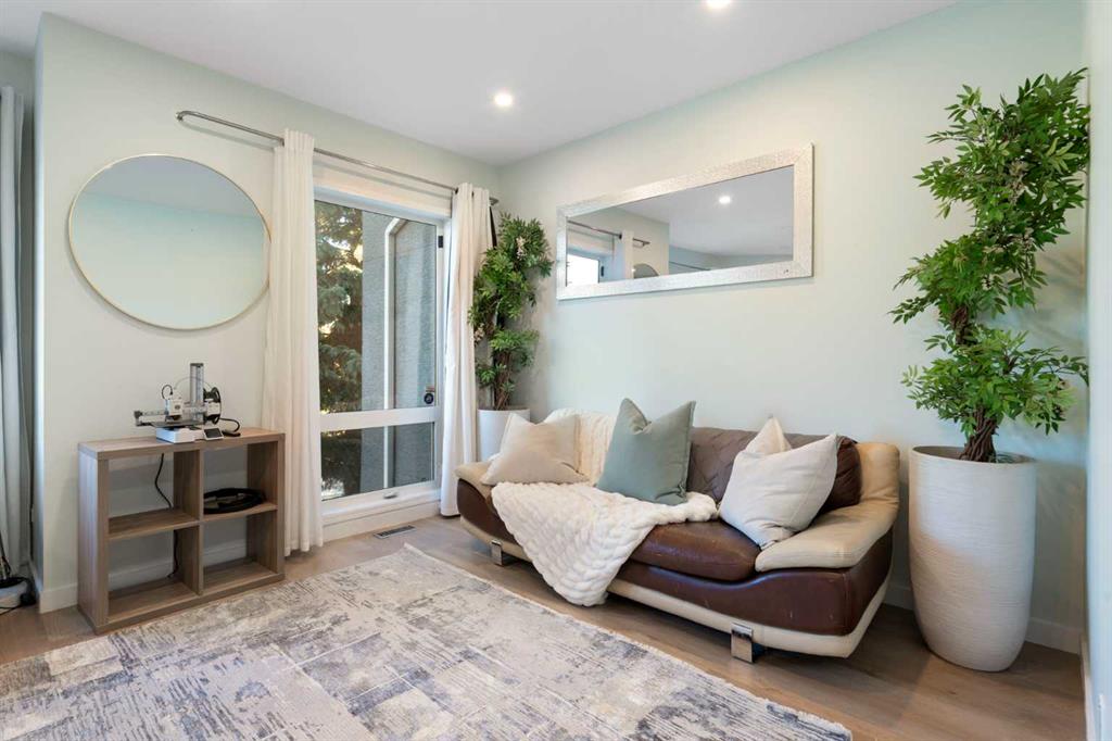 Picture of 1, 2031 26 Avenue SW, Calgary Real Estate Listing