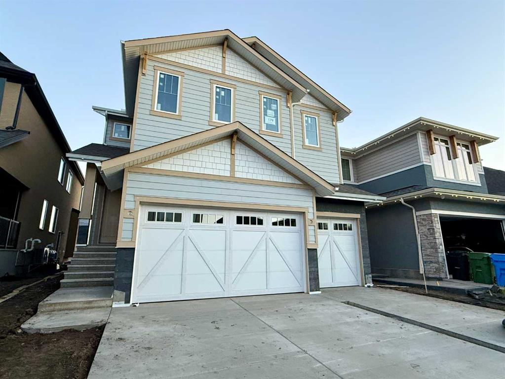 Picture of 179 Marina Grove SE, Calgary Real Estate Listing