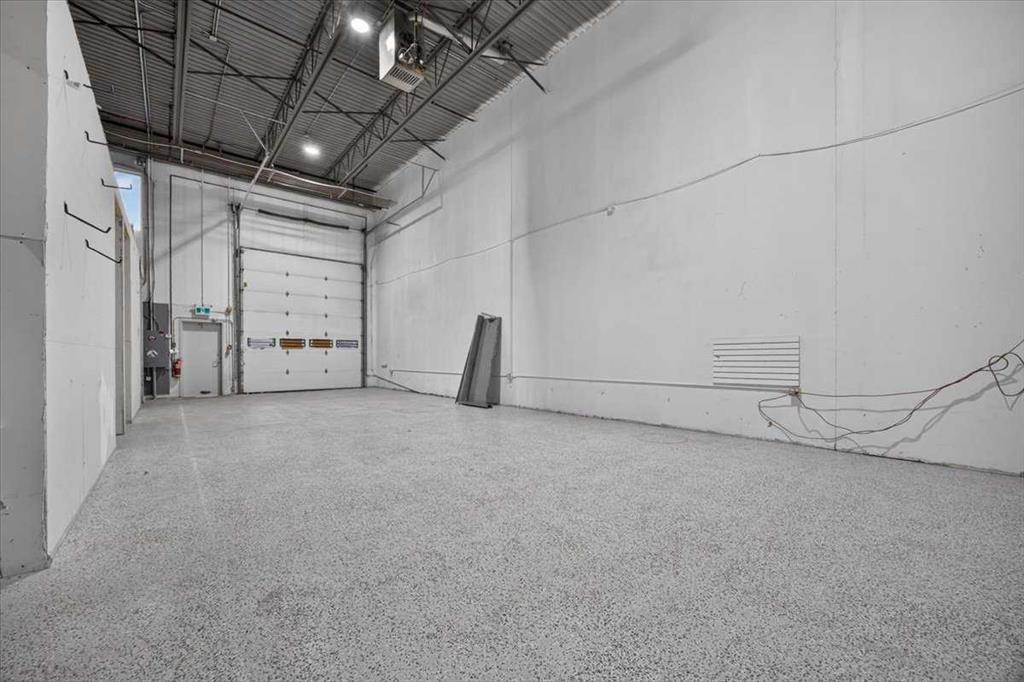 Picture of 1030, 4385 104 Avenue SE, Calgary Real Estate Listing