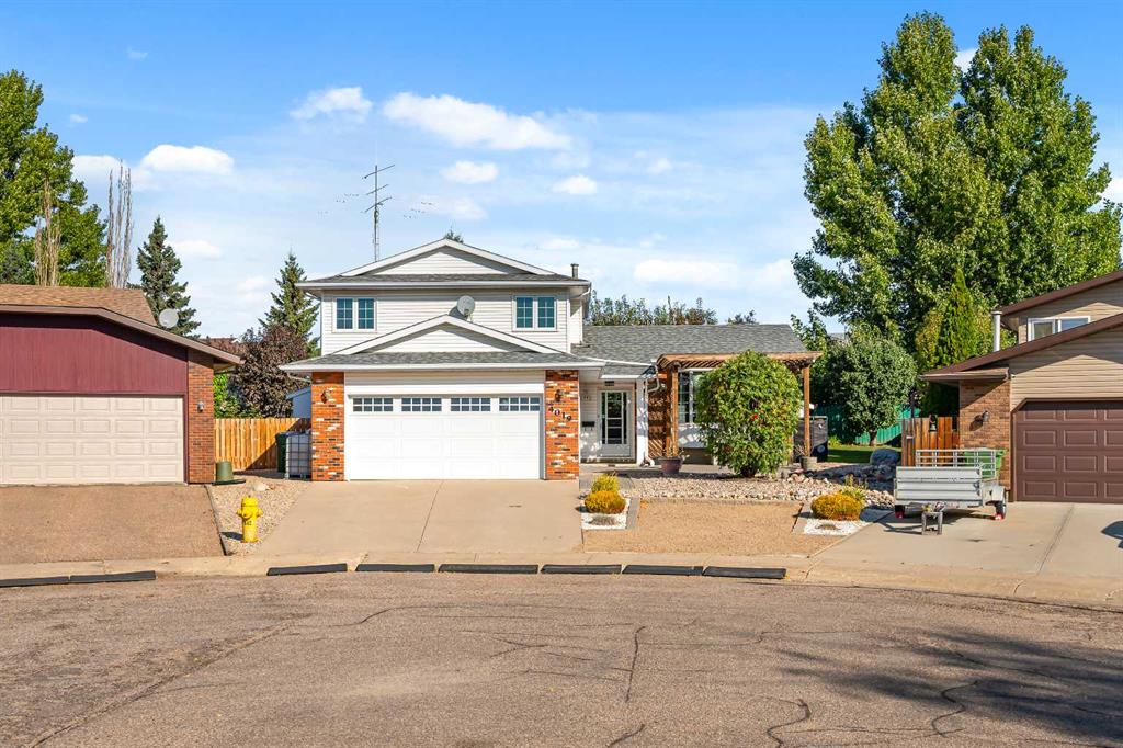 Picture of 4019 58 Avenue Close , Lloydminster Real Estate Listing