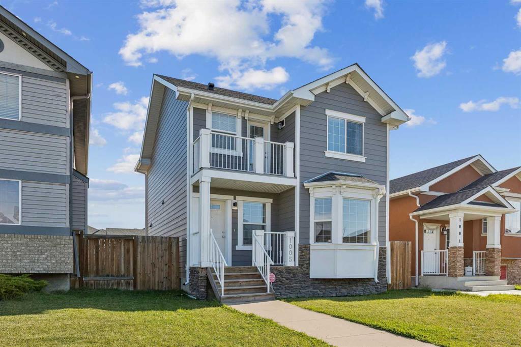 Picture of 1005 Taradale Drive NE, Calgary Real Estate Listing