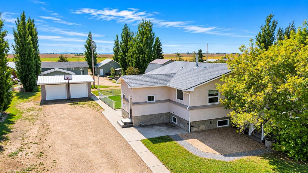 Picture of 243 2nd Ave  , Craigmyle Real Estate Listing