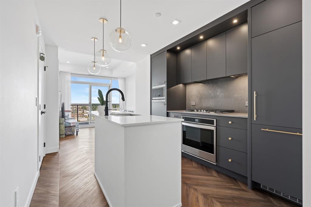 Picture of 707, 8505 Broadcast Avenue SW, Calgary Real Estate Listing