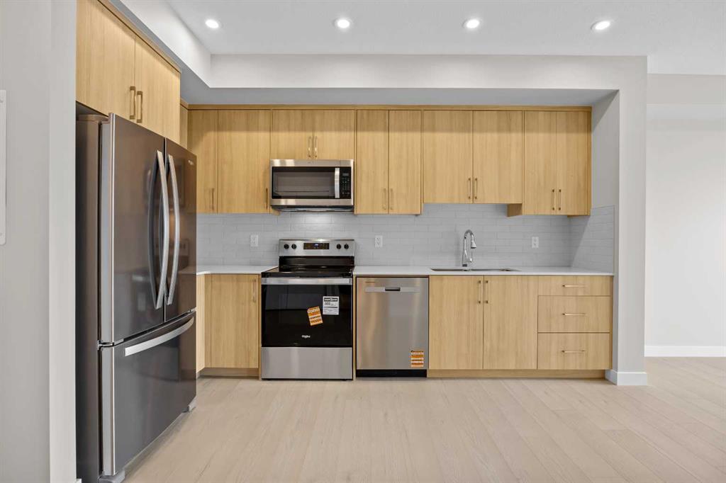 Picture of 3306, 100 Banister Drive , Okotoks Real Estate Listing