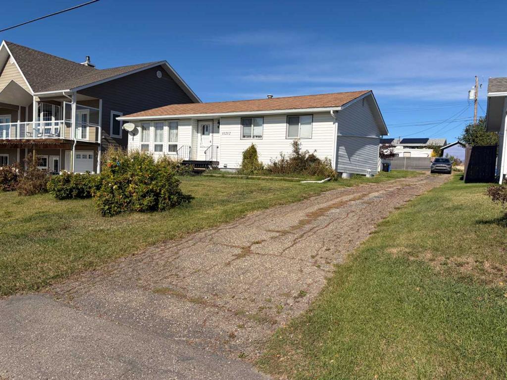 Picture of 11212 108 Avenue , Fairview Real Estate Listing
