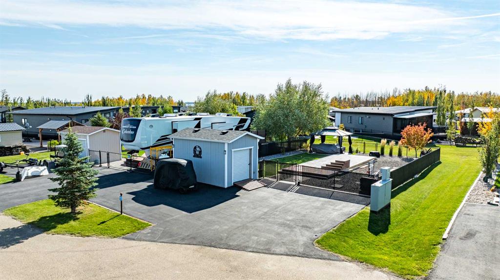 Picture of 155, 41019 Range Road 11  , Rural Lacombe County Real Estate Listing