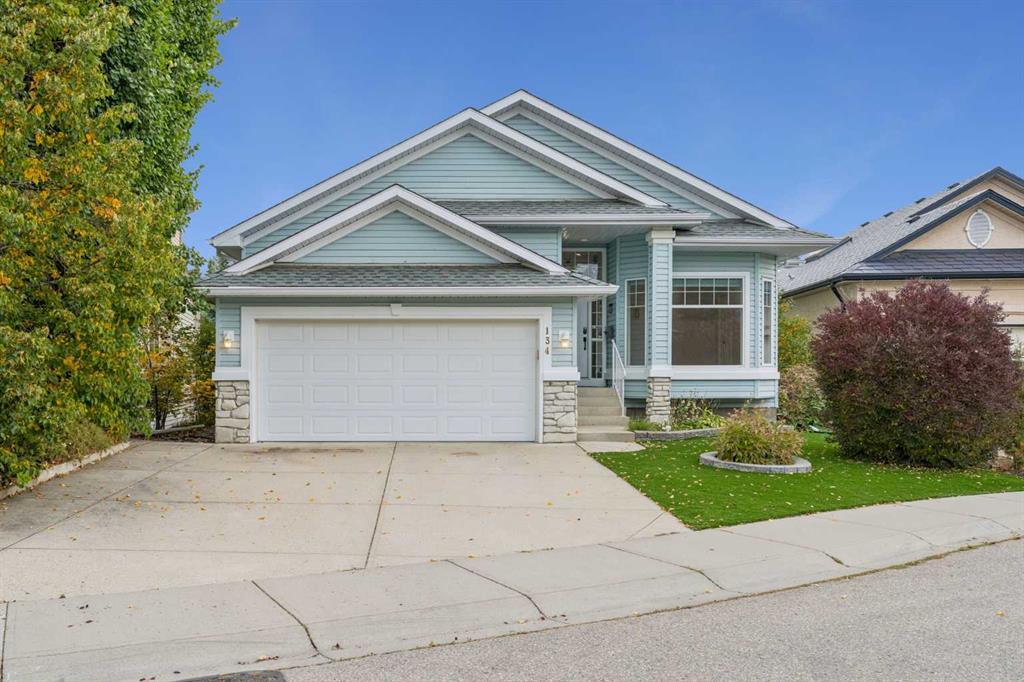 Picture of 134 Valley Glen Heights NW, Calgary Real Estate Listing