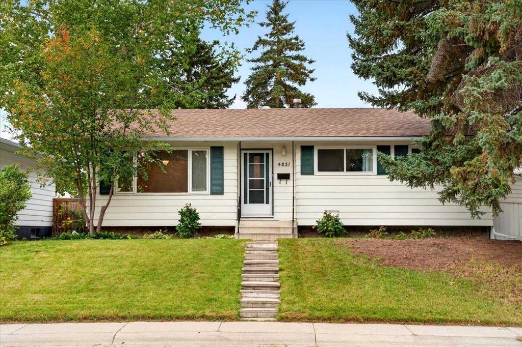 Picture of 4831 48 Street NW, Calgary Real Estate Listing