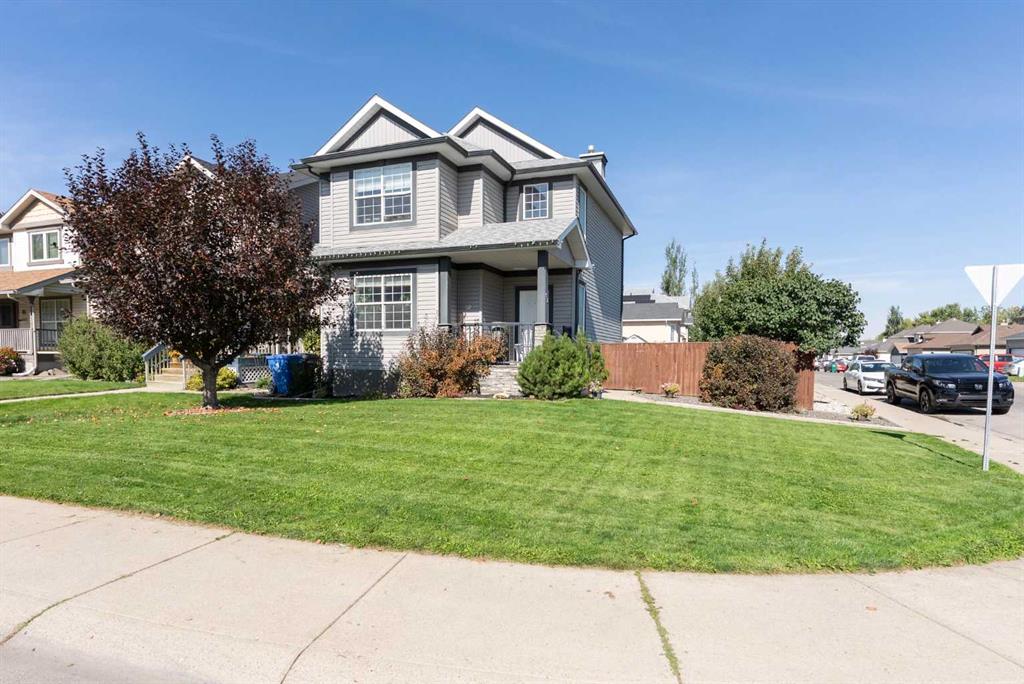 Picture of 53 Peigan Court W, Lethbridge Real Estate Listing