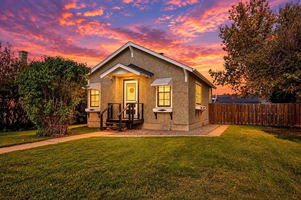 Picture of 2308 24 Street , Nanton Real Estate Listing