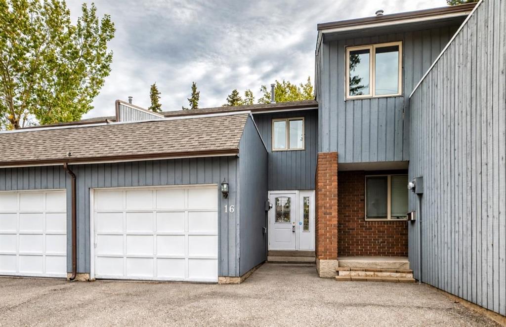 Picture of 16, 803 Varsity Estates Drive NW, Calgary Real Estate Listing