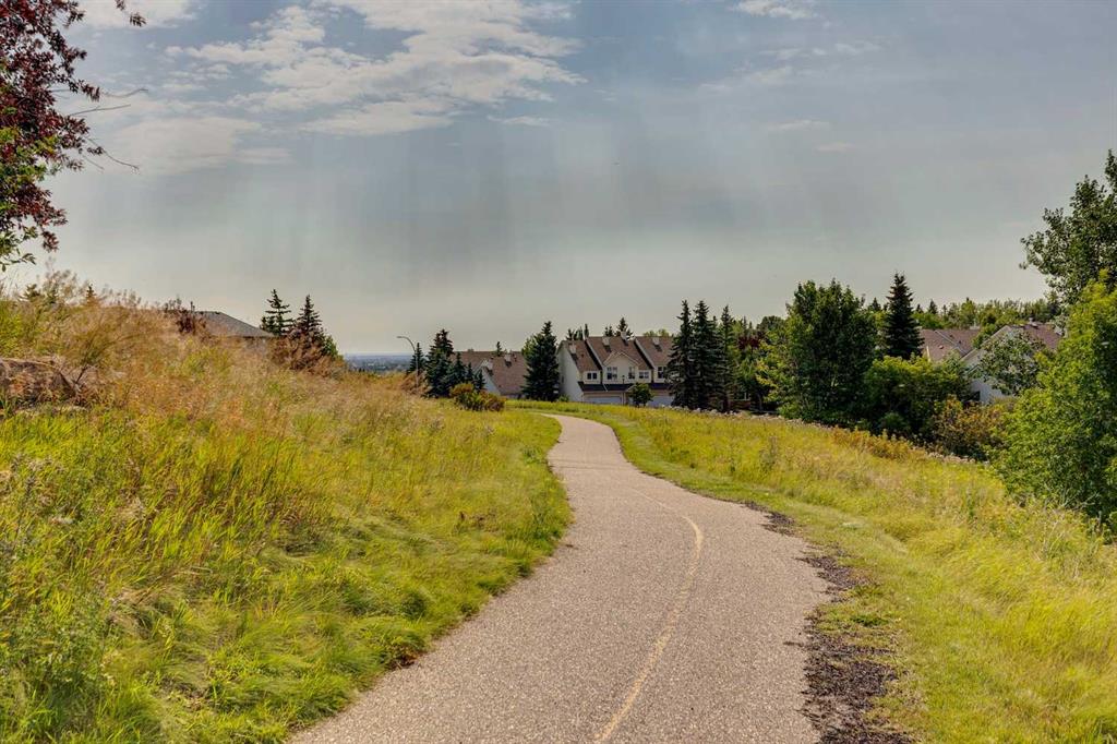 Picture of 5 Prominence View SW, Calgary Real Estate Listing