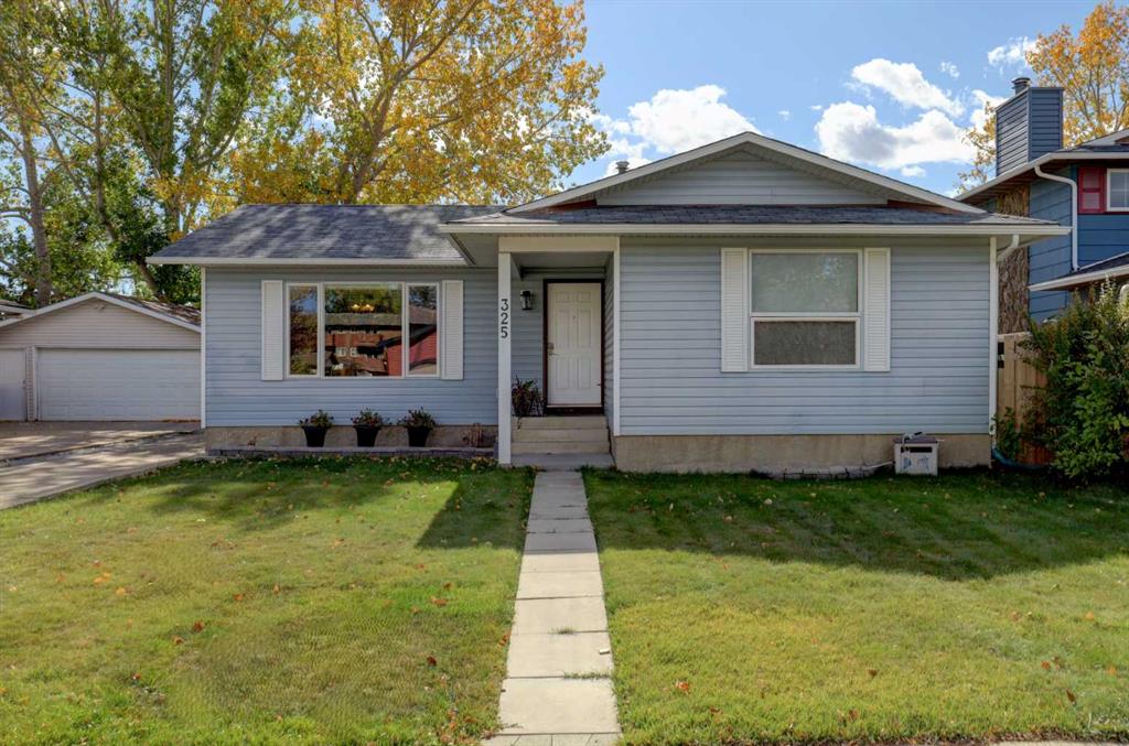 Picture of 325 Flett Drive NE, Airdrie Real Estate Listing
