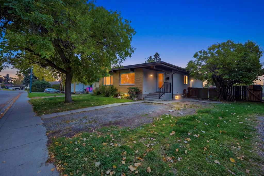 Picture of 7130 Hunterville Road NW, Calgary Real Estate Listing