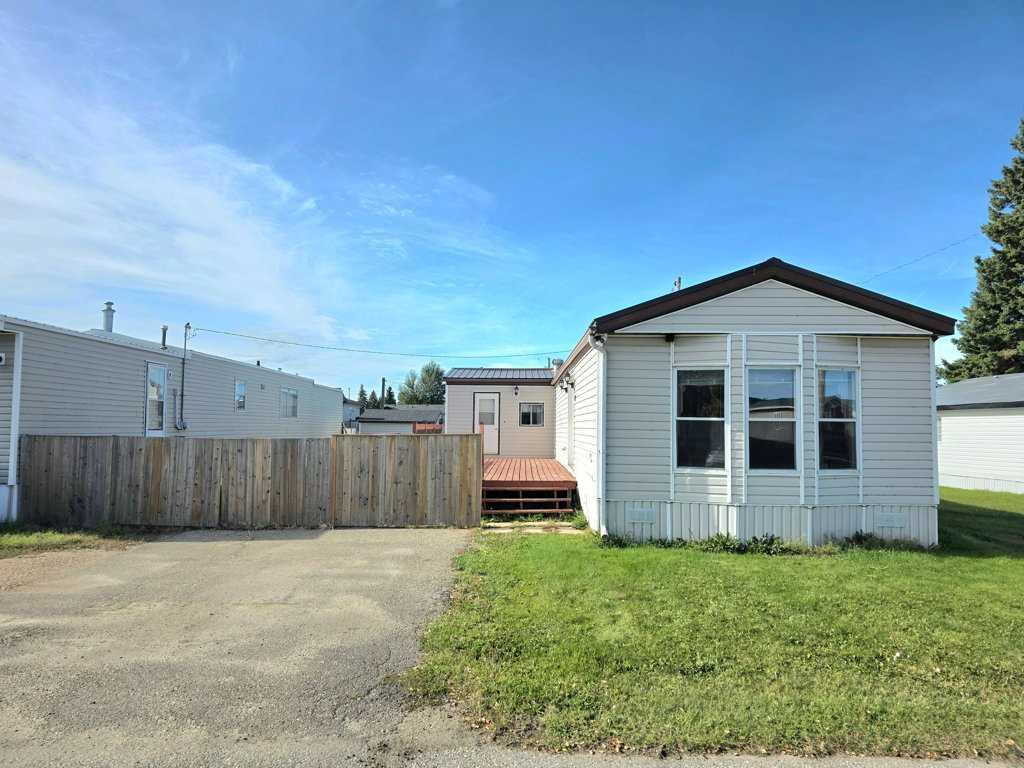 Picture of 78, 404 6 Avenue NW, Slave Lake Real Estate Listing