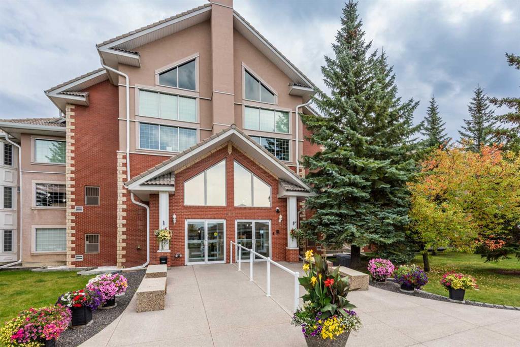 Picture of 104, 6868 Sierra Morena Boulevard SW, Calgary Real Estate Listing