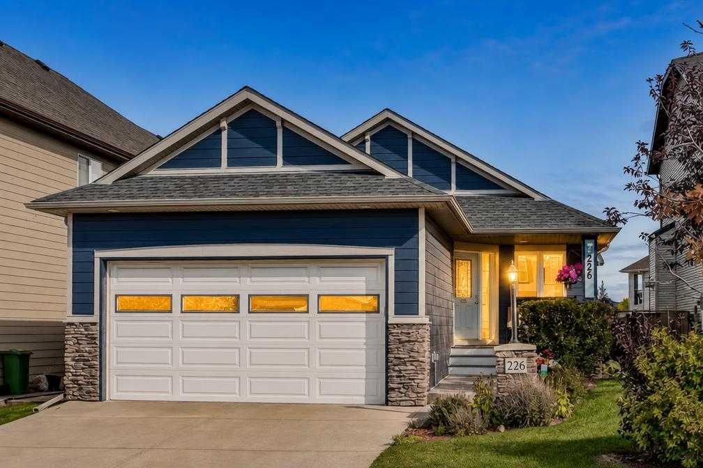 Picture of 226 Cimarron Drive , Okotoks Real Estate Listing