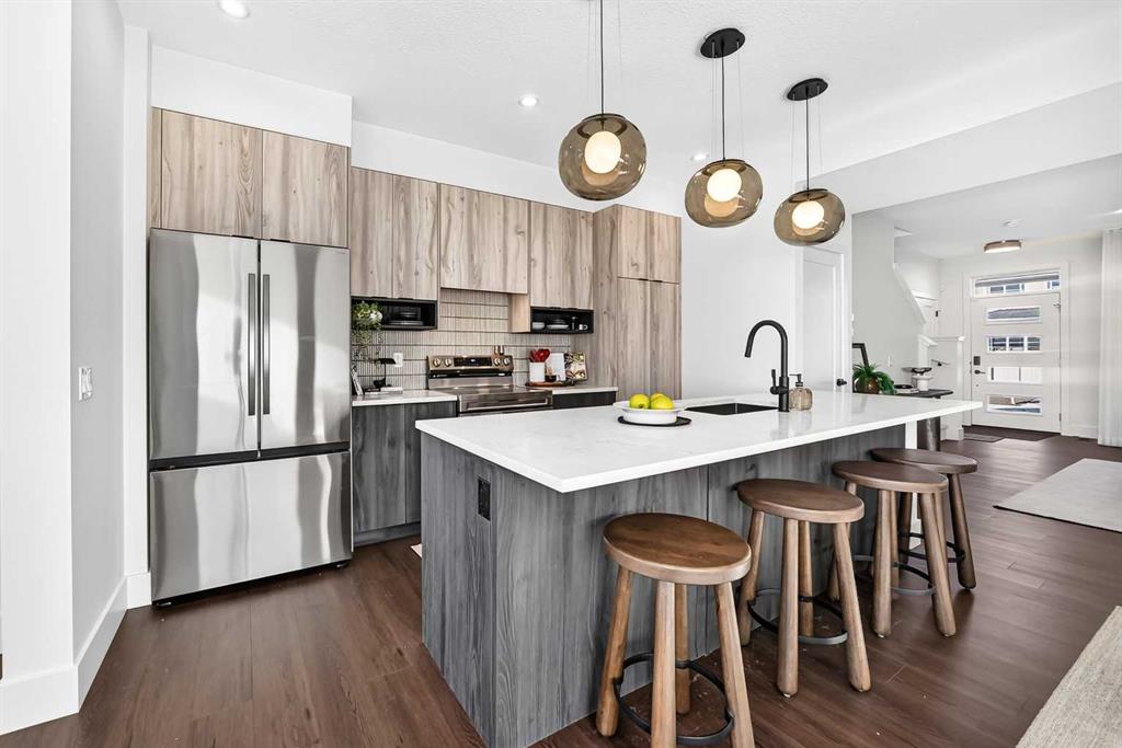 Picture of 278 Greystone Boulevard , Cochrane Real Estate Listing