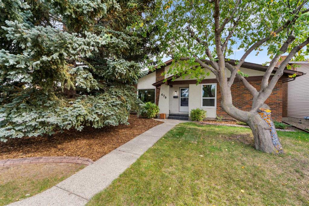 Picture of 479 Bracewood Crescent SW, Calgary Real Estate Listing
