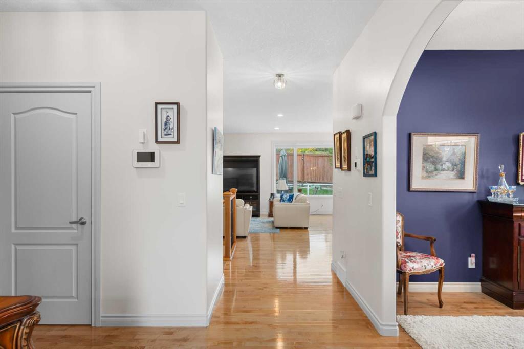 Picture of 64 Elysian Crescent SW, Calgary Real Estate Listing