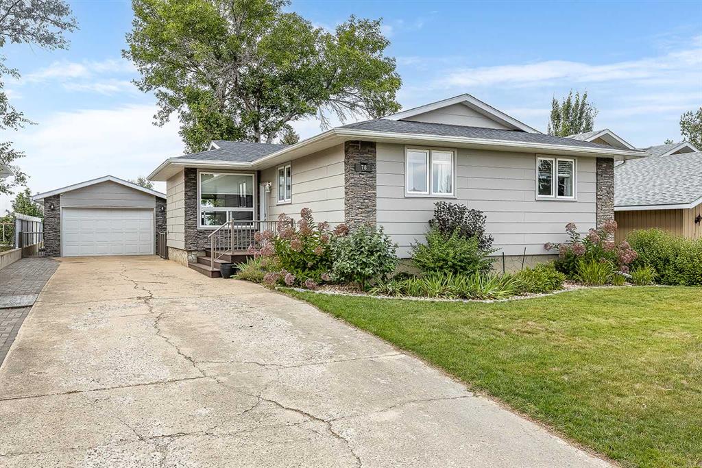 Picture of 78 Seven Persons Crescent SW, Medicine Hat Real Estate Listing