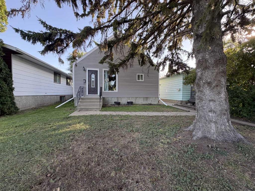 Picture of 4705 49 Street , Lloydminster Real Estate Listing
