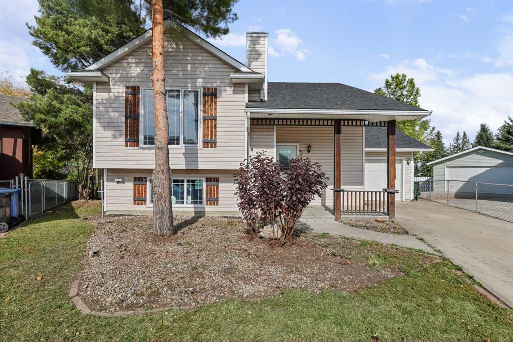 Picture of 1525 Mary Place , Didsbury Real Estate Listing