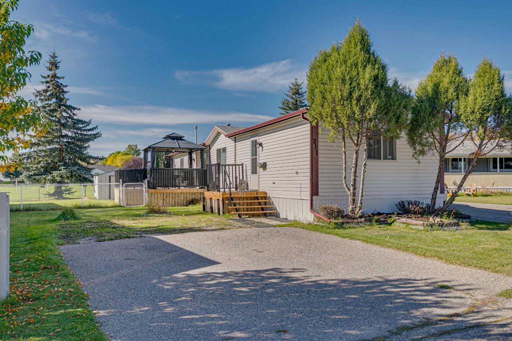 Picture of 311 Stanley Avenue , Okotoks Real Estate Listing