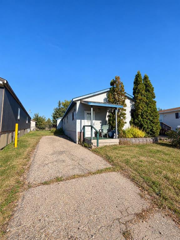 Picture of 232 Gregoire Crescent , Fort McMurray Real Estate Listing