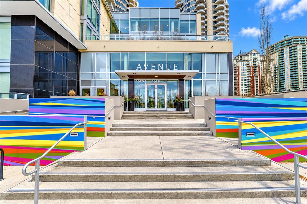 Picture of 403, 1025 5 Avenue SW, Calgary Real Estate Listing