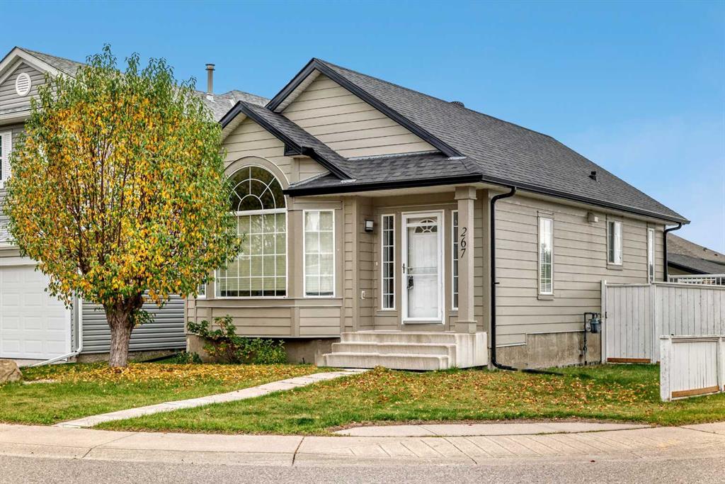 Picture of 267 Covewood Close NE, Calgary Real Estate Listing