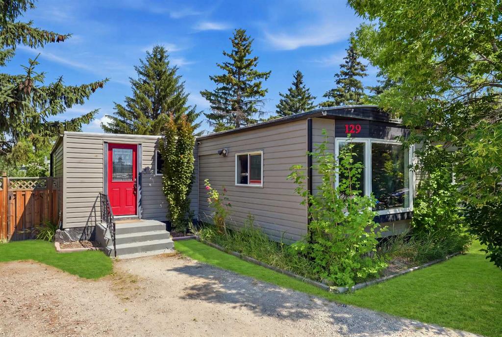 Picture of 129 Big Hill Place SE, Airdrie Real Estate Listing