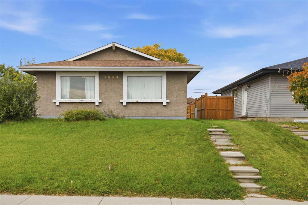 Picture of 3804 Dover Ridge Drive SE, Calgary Real Estate Listing
