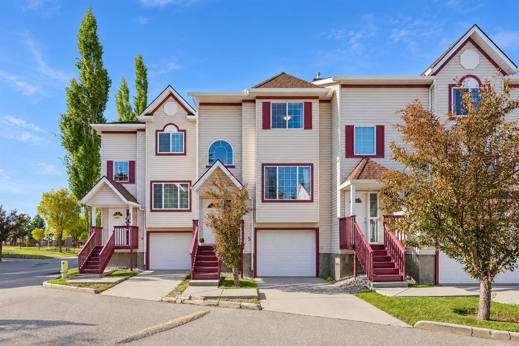 Picture of 5, 15 Rocky Ridge Gate NW, Calgary Real Estate Listing