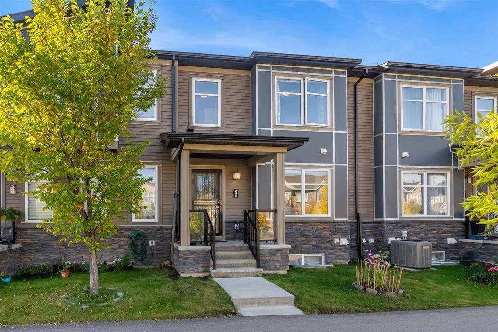 Picture of 245 Cityscape Boulevard NE, Calgary Real Estate Listing
