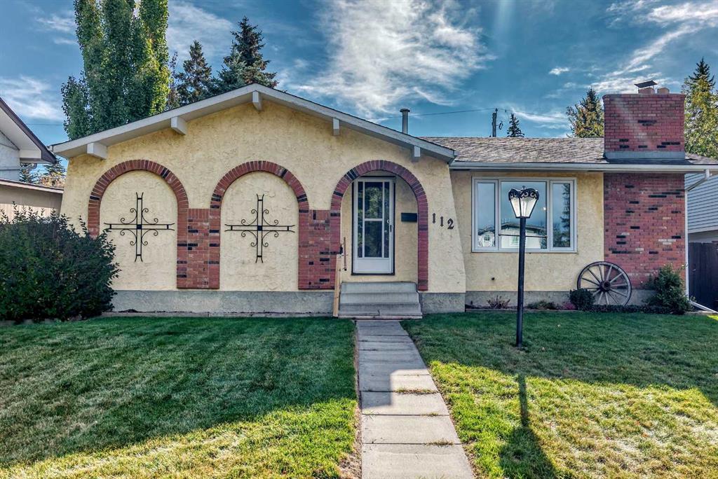 Picture of 112 Queensland Place SE, Calgary Real Estate Listing