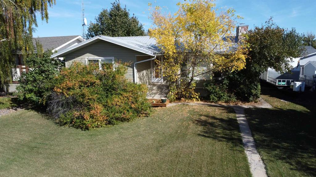 Picture of 310 Nill Place , Hanna Real Estate Listing