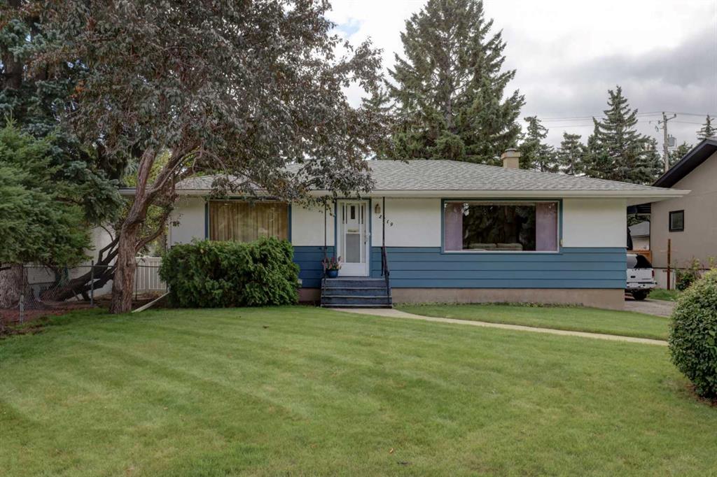 Picture of 2119 Halifax Crescent NW, Calgary Real Estate Listing