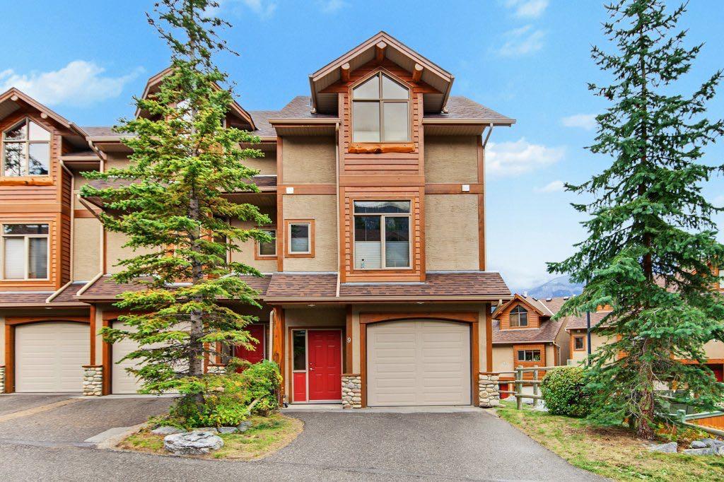 Picture of 9, 300 Eagle Terrace , Canmore Real Estate Listing