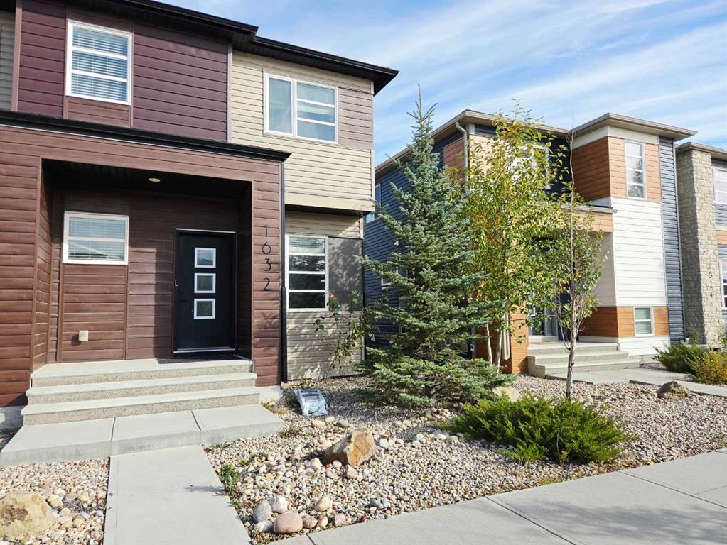 Picture of 1632 Cornerstone Boulevard NE, Calgary Real Estate Listing