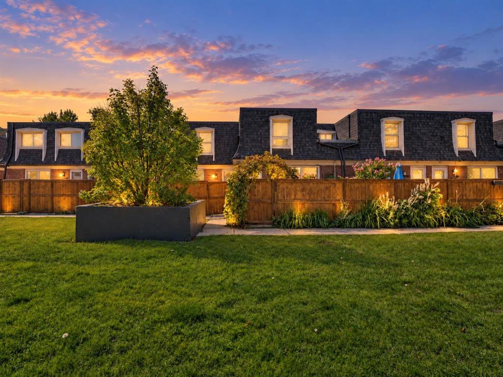 Picture of 152, 330 Canterbury Drive SW, Calgary Real Estate Listing