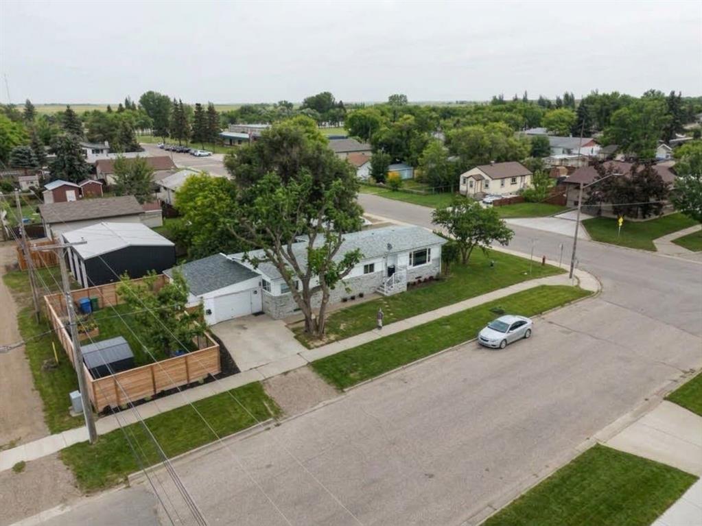 Picture of 5203 42 Avenue , Taber Real Estate Listing