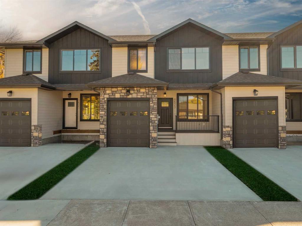 Picture of 1527 17 Street S, Lethbridge Real Estate Listing