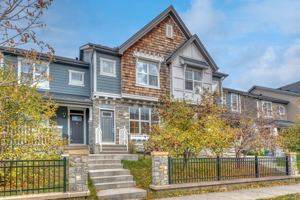 Picture of 94 Legacy Boulevard SE, Calgary Real Estate Listing