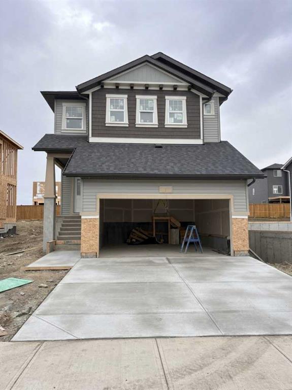 Picture of 147 Vantage Crescent SW, Airdrie Real Estate Listing